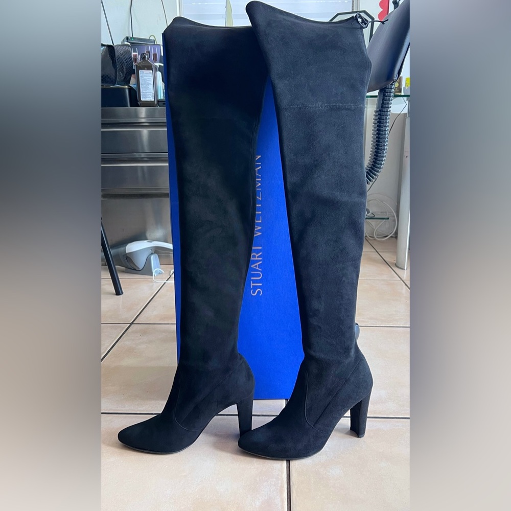 Stuart Weitzman Thigh High Heels, Size8 - image 1